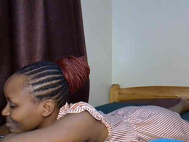Sweetroshana webcam