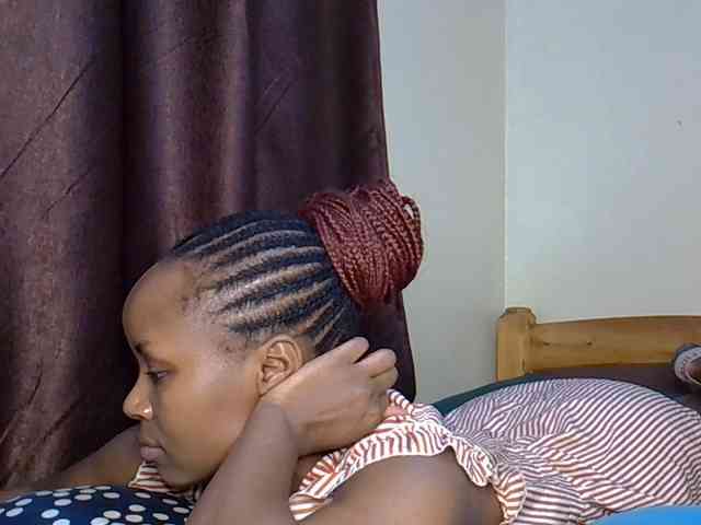 Sweetroshana webcam