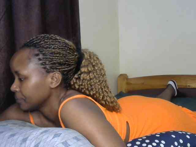 Sweetroshana webcam