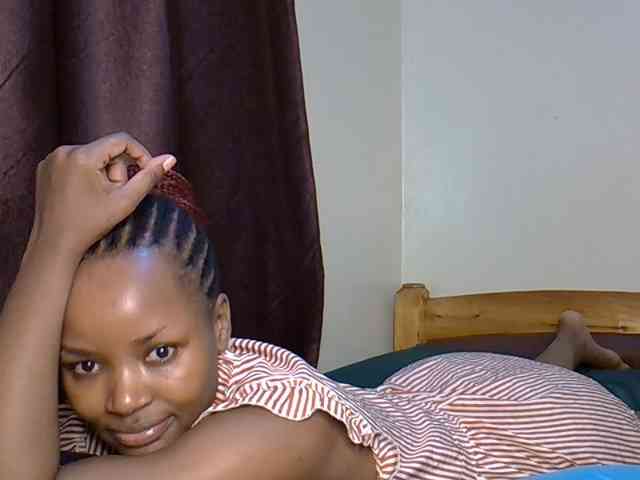 Sweetroshana webcam