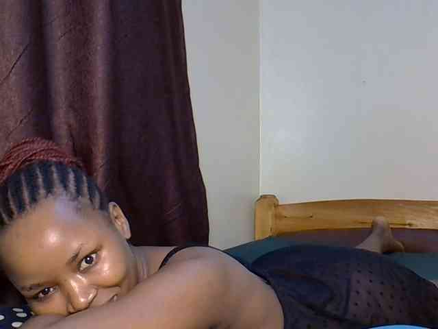 Sweetroshana webcam