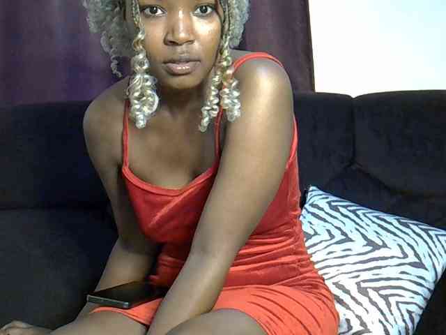 Sweetroshana webcam