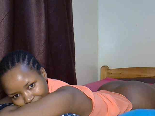 Sweetroshana webcam