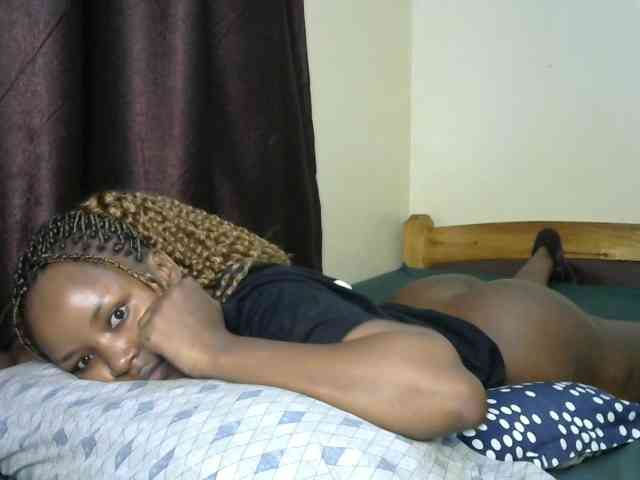 Sweetroshana webcam