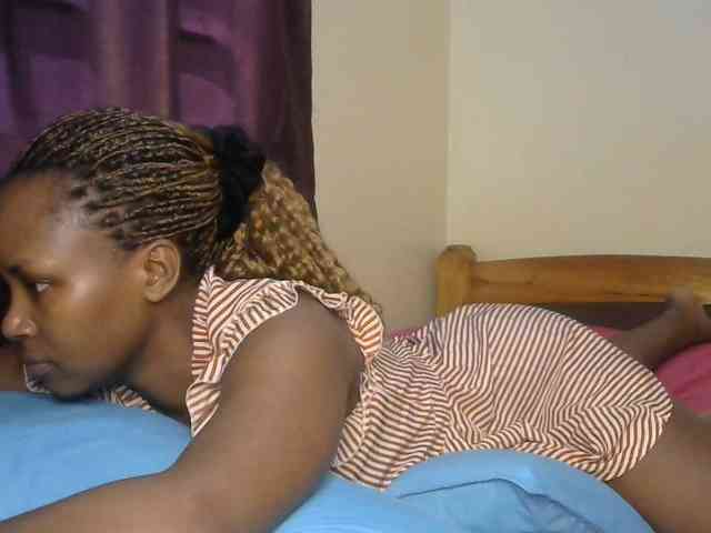 Sweetroshana webcam