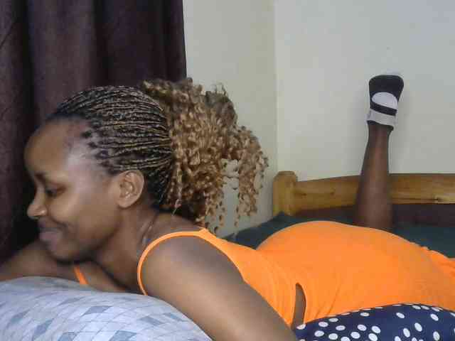 Sweetroshana webcam