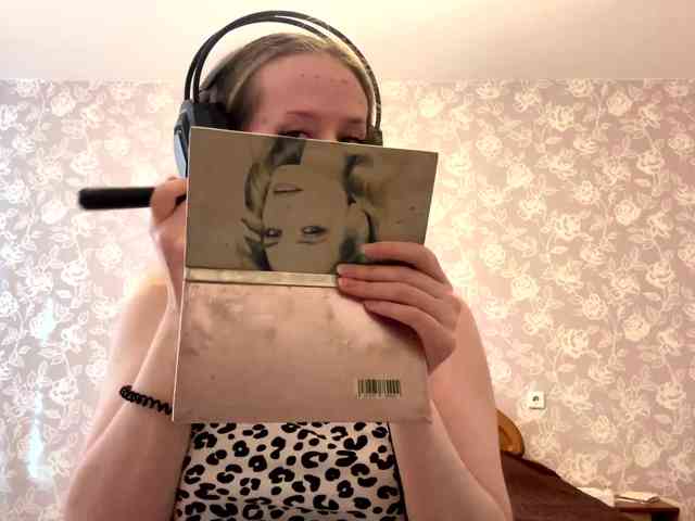 LaceyCockrell webcam