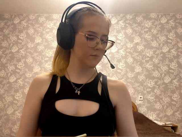 LaceyCockrell webcam
