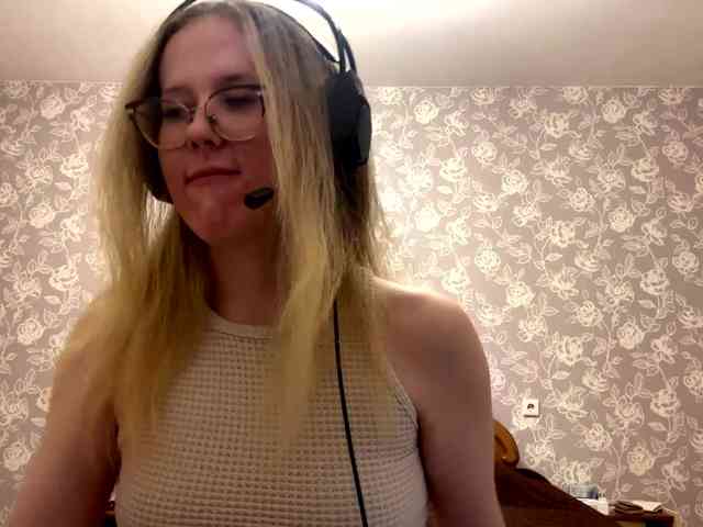 LaceyCockrell webcam