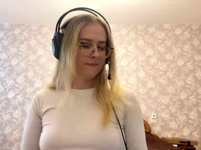 LaceyCockrell webcam
