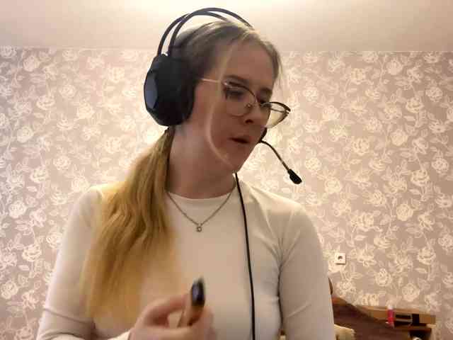 LaceyCockrell webcam