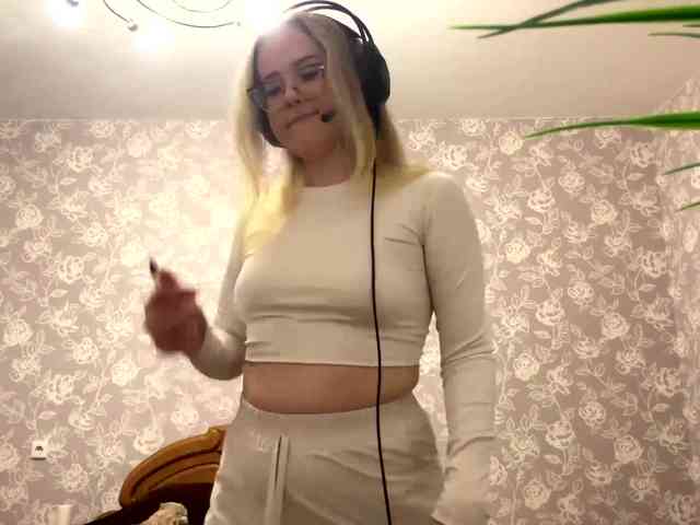 LaceyCockrell webcam