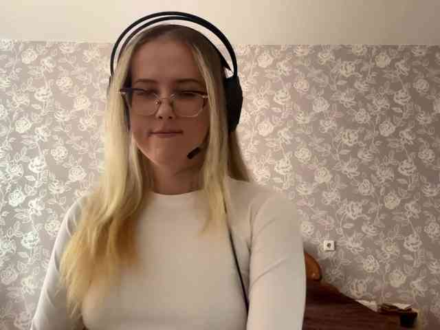 LaceyCockrell webcam