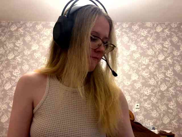 LaceyCockrell webcam