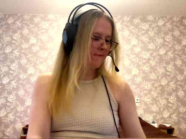 LaceyCockrell webcam