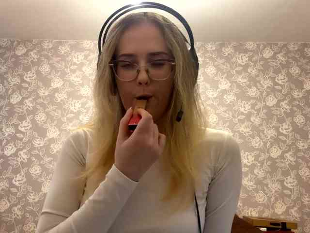 LaceyCockrell webcam