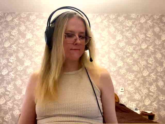 LaceyCockrell webcam