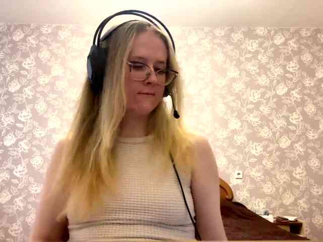 LaceyCockrell webcam