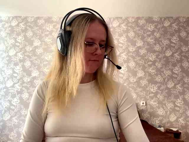 LaceyCockrell webcam