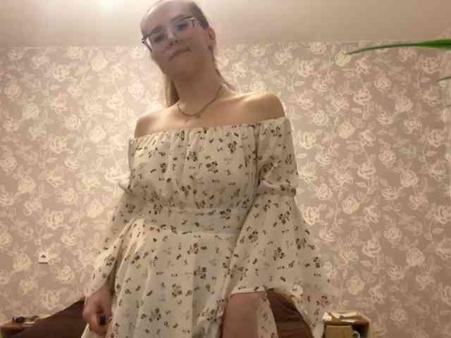 LaceyCockrell webcam