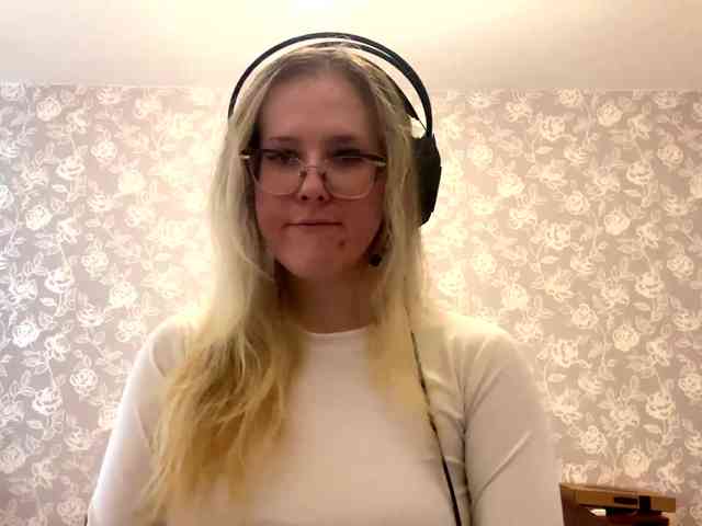 LaceyCockrell webcam