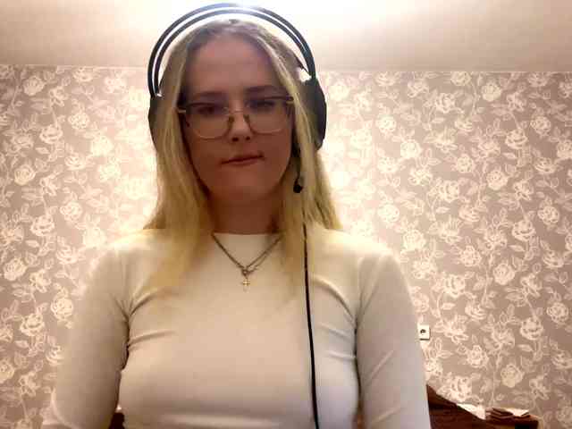 LaceyCockrell webcam