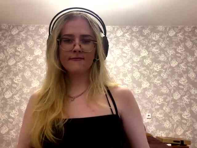 LaceyCockrell webcam