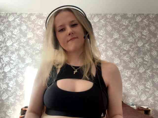 LaceyCockrell webcam