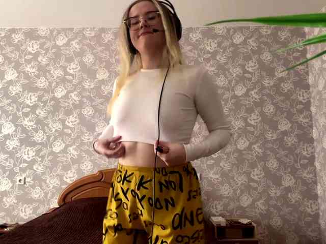 LaceyCockrell webcam