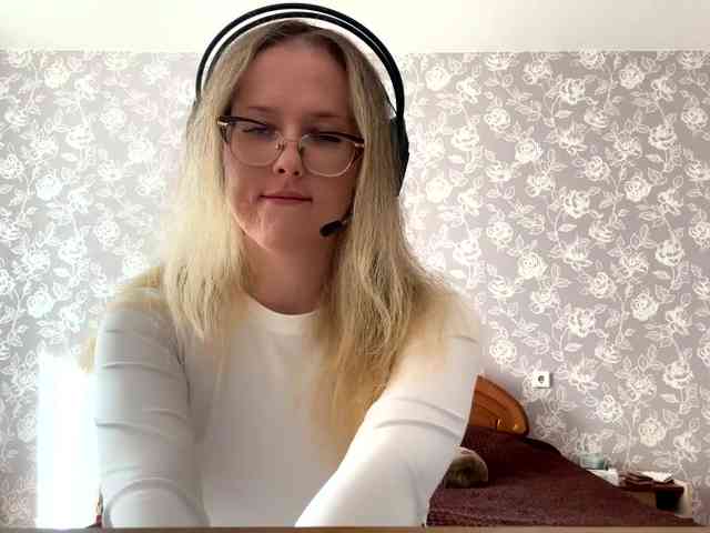 LaceyCockrell webcam