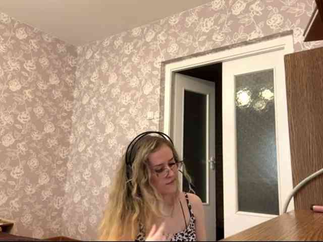 LaceyCockrell webcam