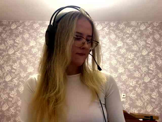 LaceyCockrell webcam