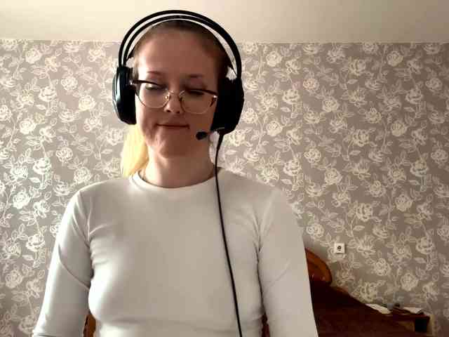 LaceyCockrell webcam