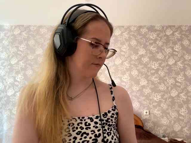 LaceyCockrell webcam