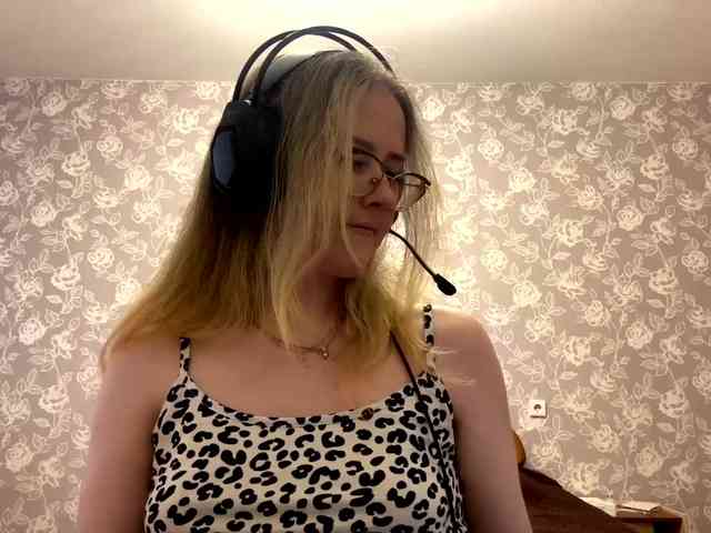 LaceyCockrell webcam