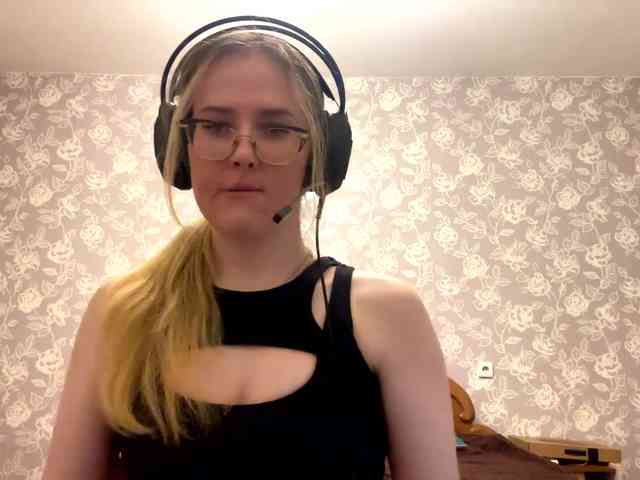 LaceyCockrell webcam