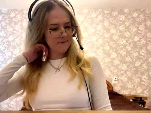 LaceyCockrell webcam