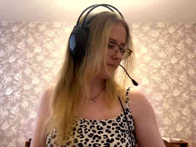 LaceyCockrell webcam