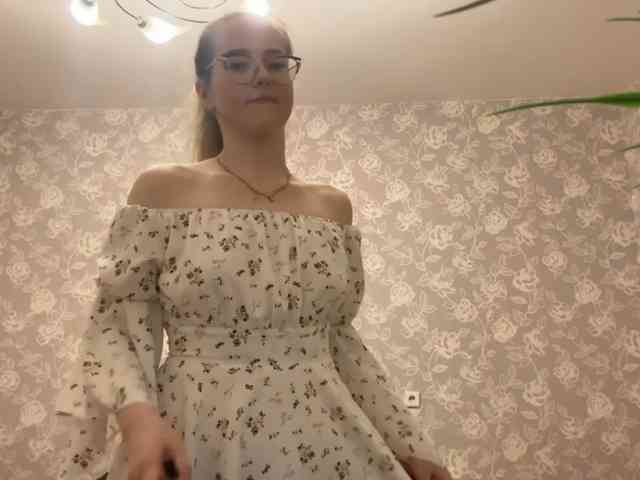 LaceyCockrell webcam