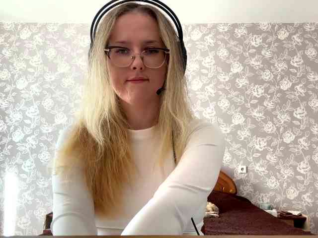 LaceyCockrell webcam