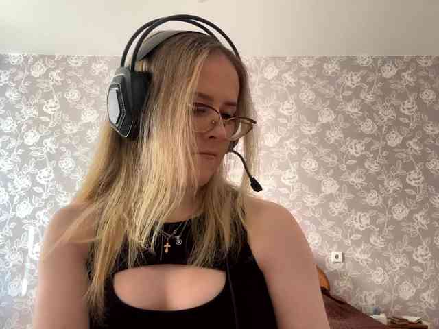 LaceyCockrell webcam