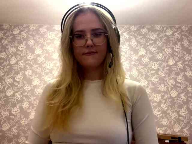 LaceyCockrell webcam