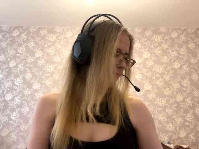 LaceyCockrell webcam