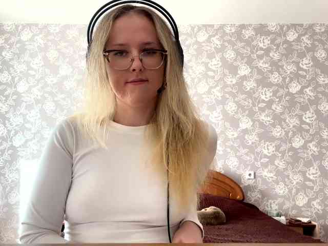 LaceyCockrell webcam