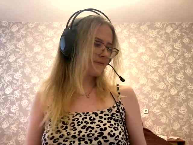 LaceyCockrell webcam