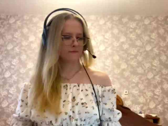 LaceyCockrell webcam