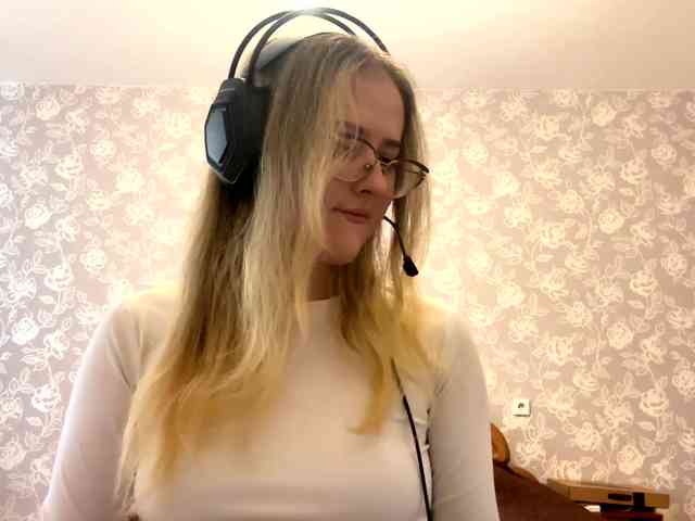 LaceyCockrell webcam