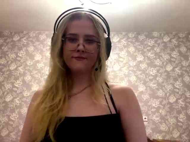 LaceyCockrell webcam