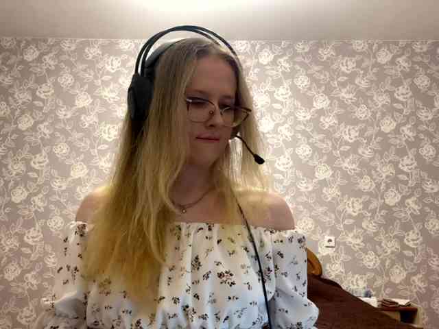 LaceyCockrell webcam