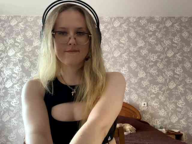 LaceyCockrell webcam